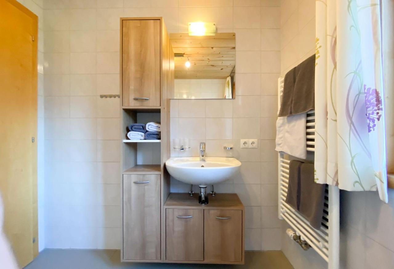 Haus Helga Apartment ชอปเปอร์เนา ภายนอก รูปภาพ