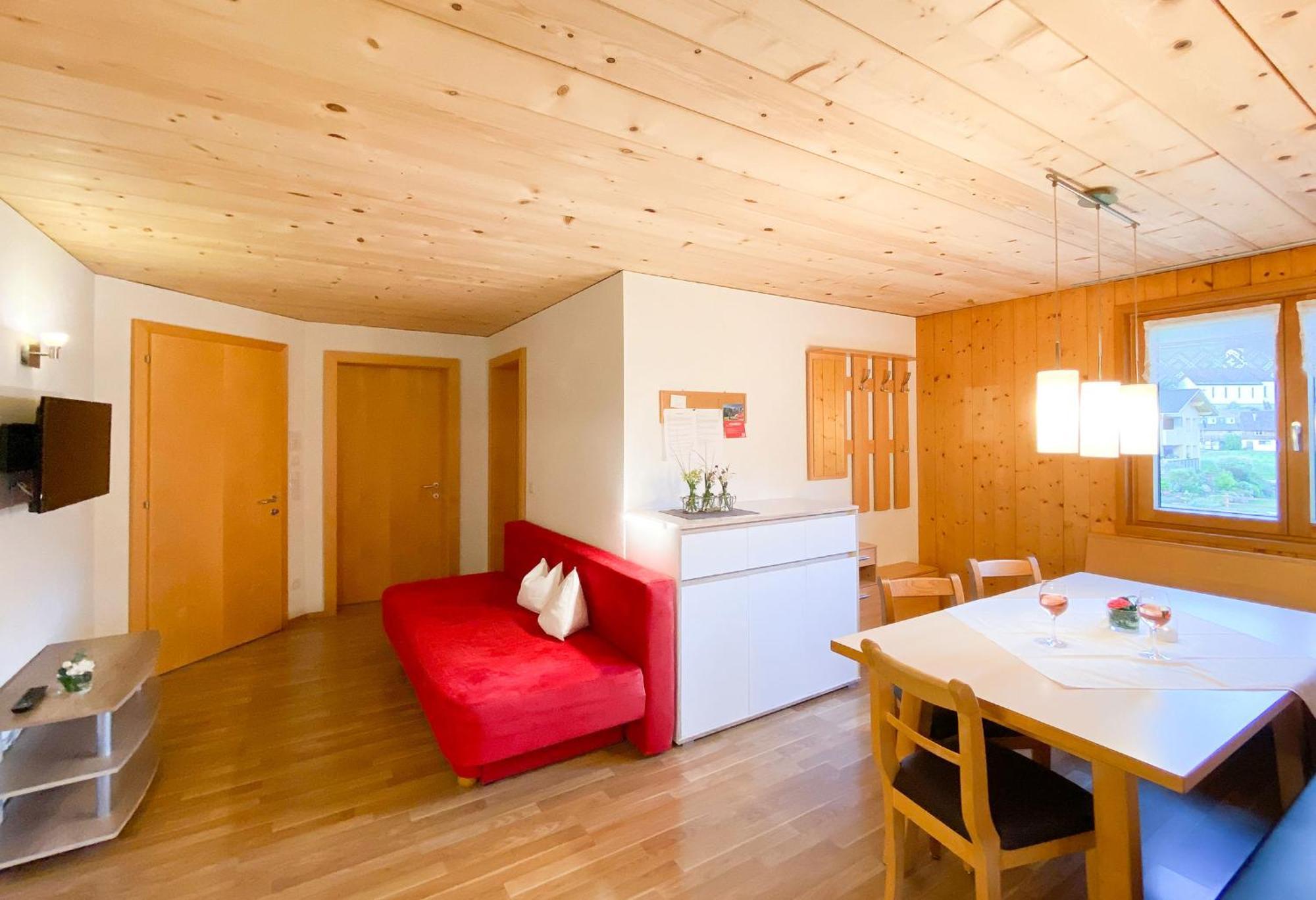 Haus Helga Apartment ชอปเปอร์เนา ภายนอก รูปภาพ