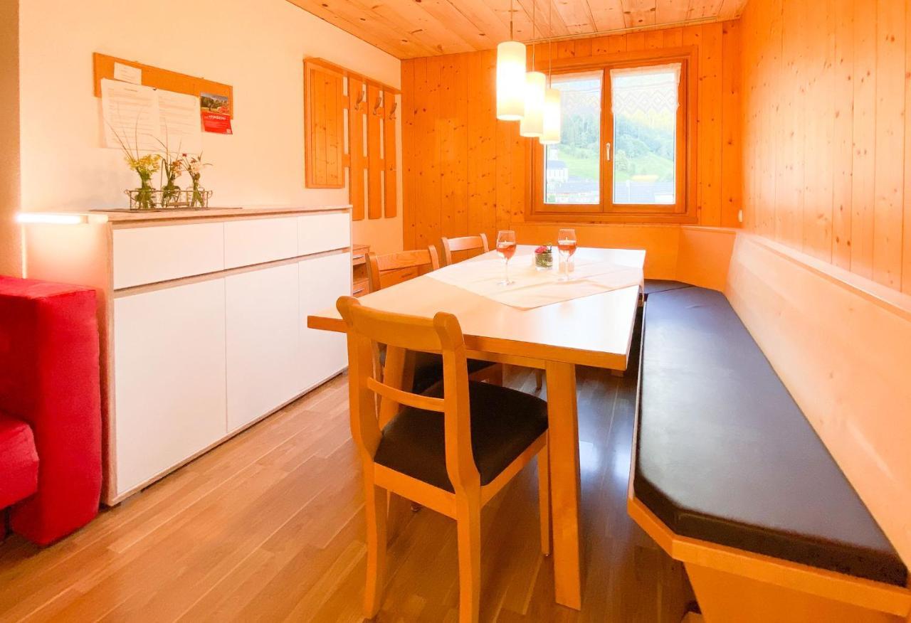 Haus Helga Apartment ชอปเปอร์เนา ภายนอก รูปภาพ