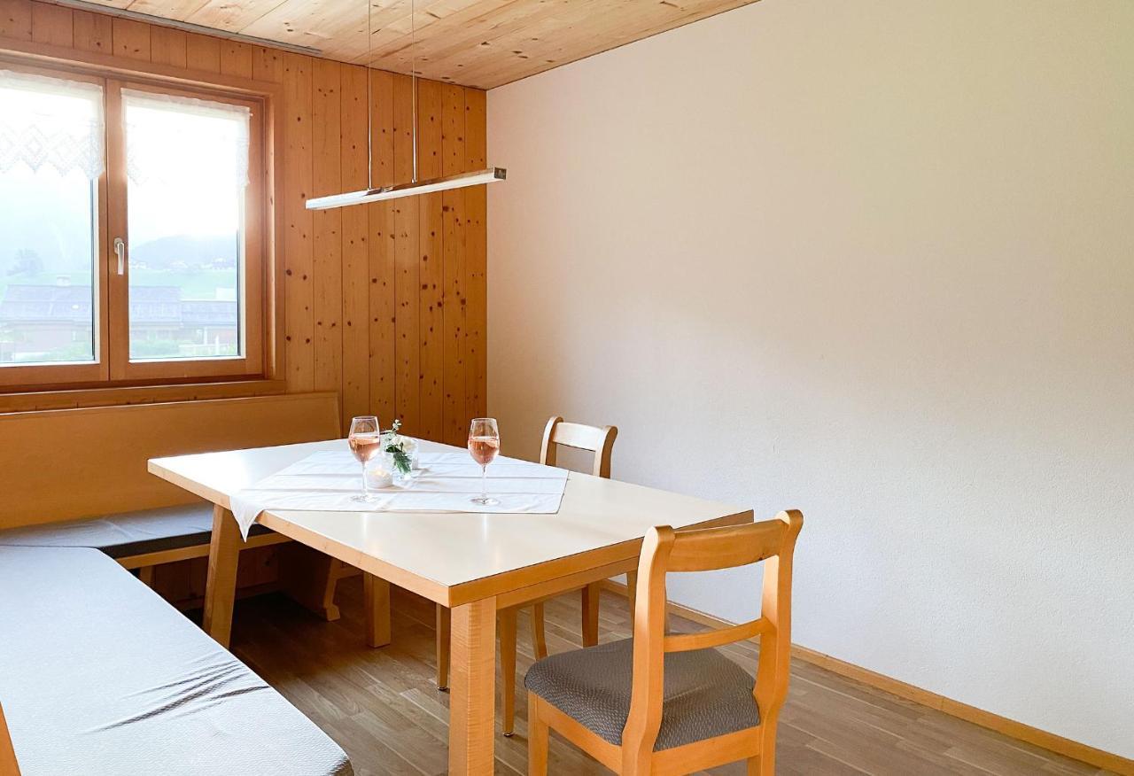 Haus Helga Apartment ชอปเปอร์เนา ภายนอก รูปภาพ