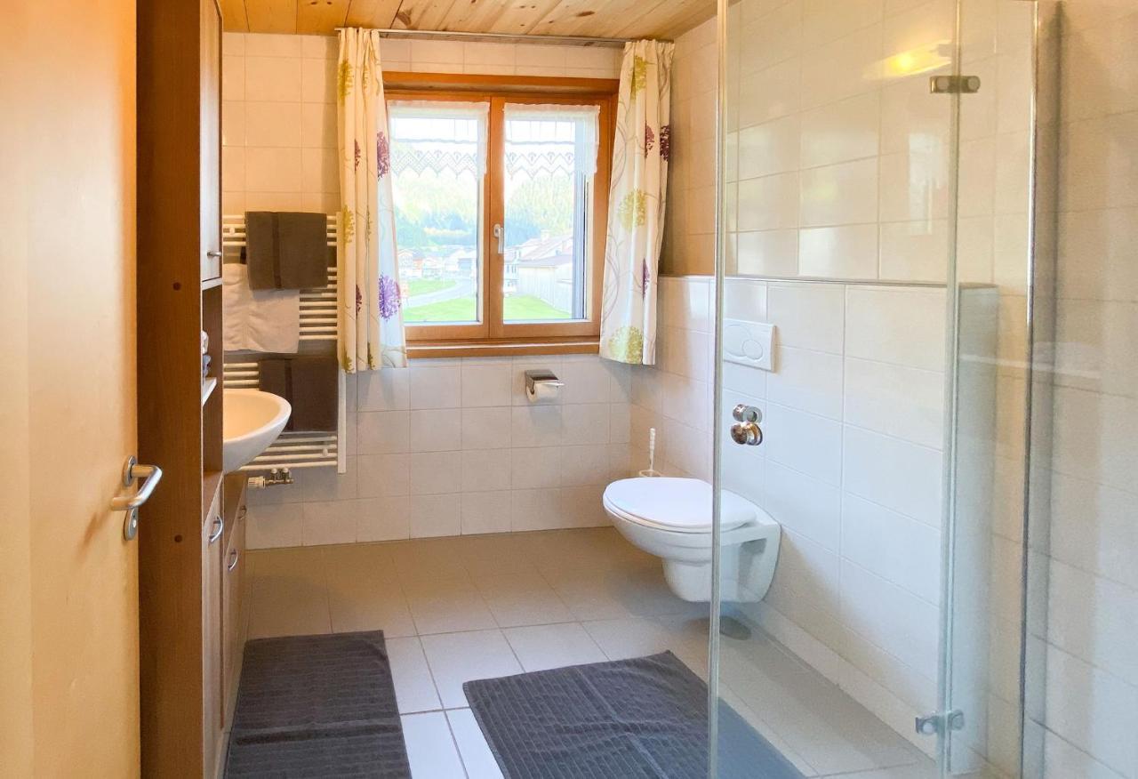 Haus Helga Apartment ชอปเปอร์เนา ภายนอก รูปภาพ
